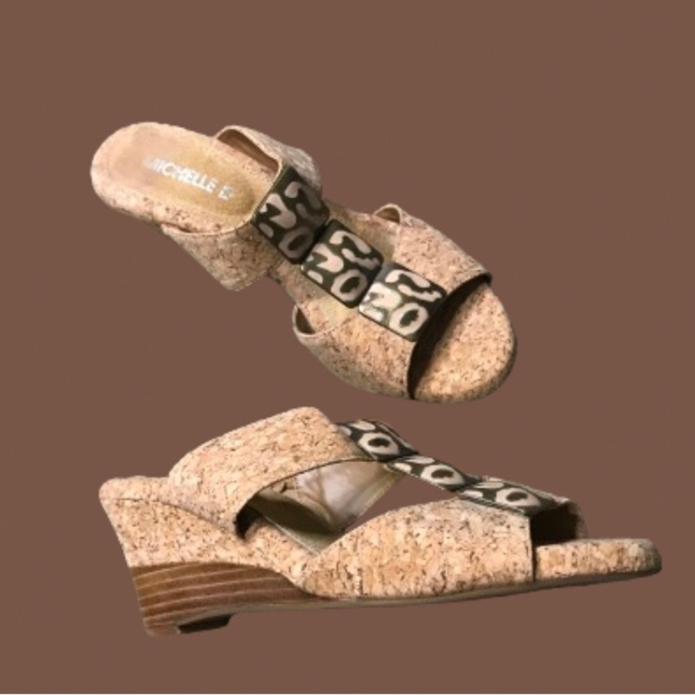 Michelle D Cork Wedge Sandals Size 6 1/2